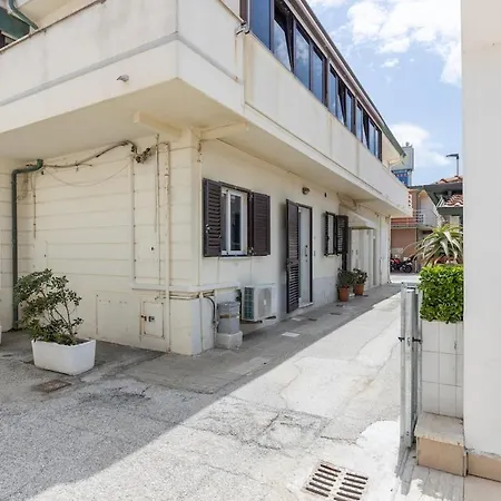 Casa Sul Mare - Vacation Lägenhet Viareggio